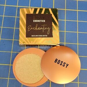 Bossy Cosmetics Enchanting Dazzling Highlighter 8.6g New Compact In Box